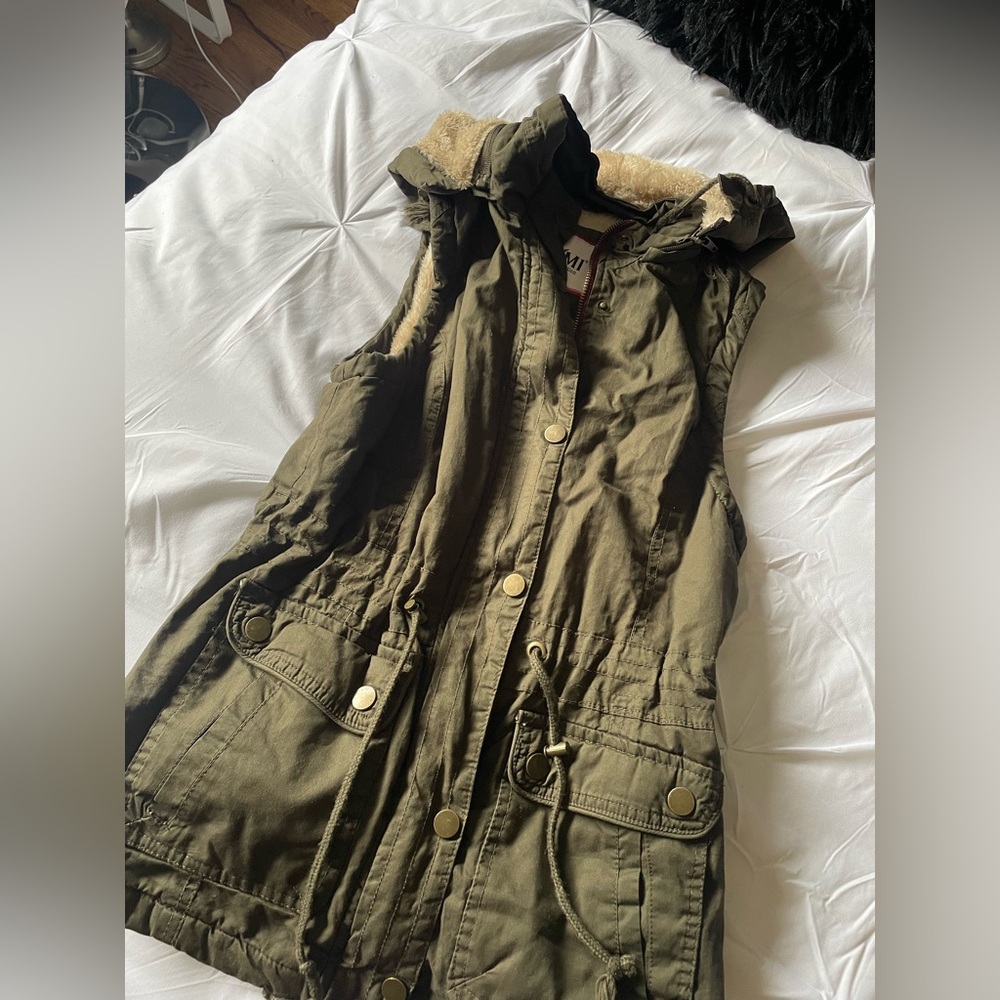 Khaki Hooded Women's Vest